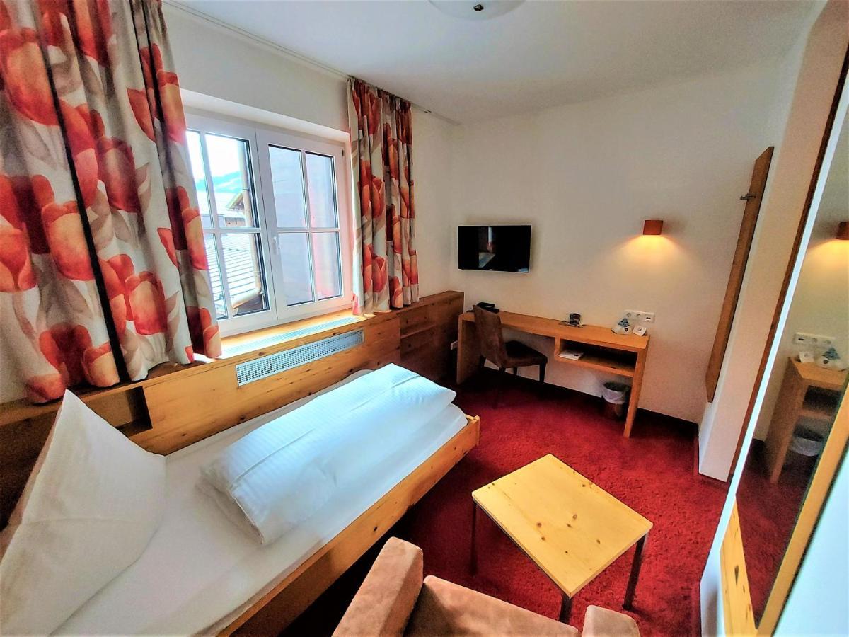 Hotel Flatscher Stuhlfelden Eksteriør billede